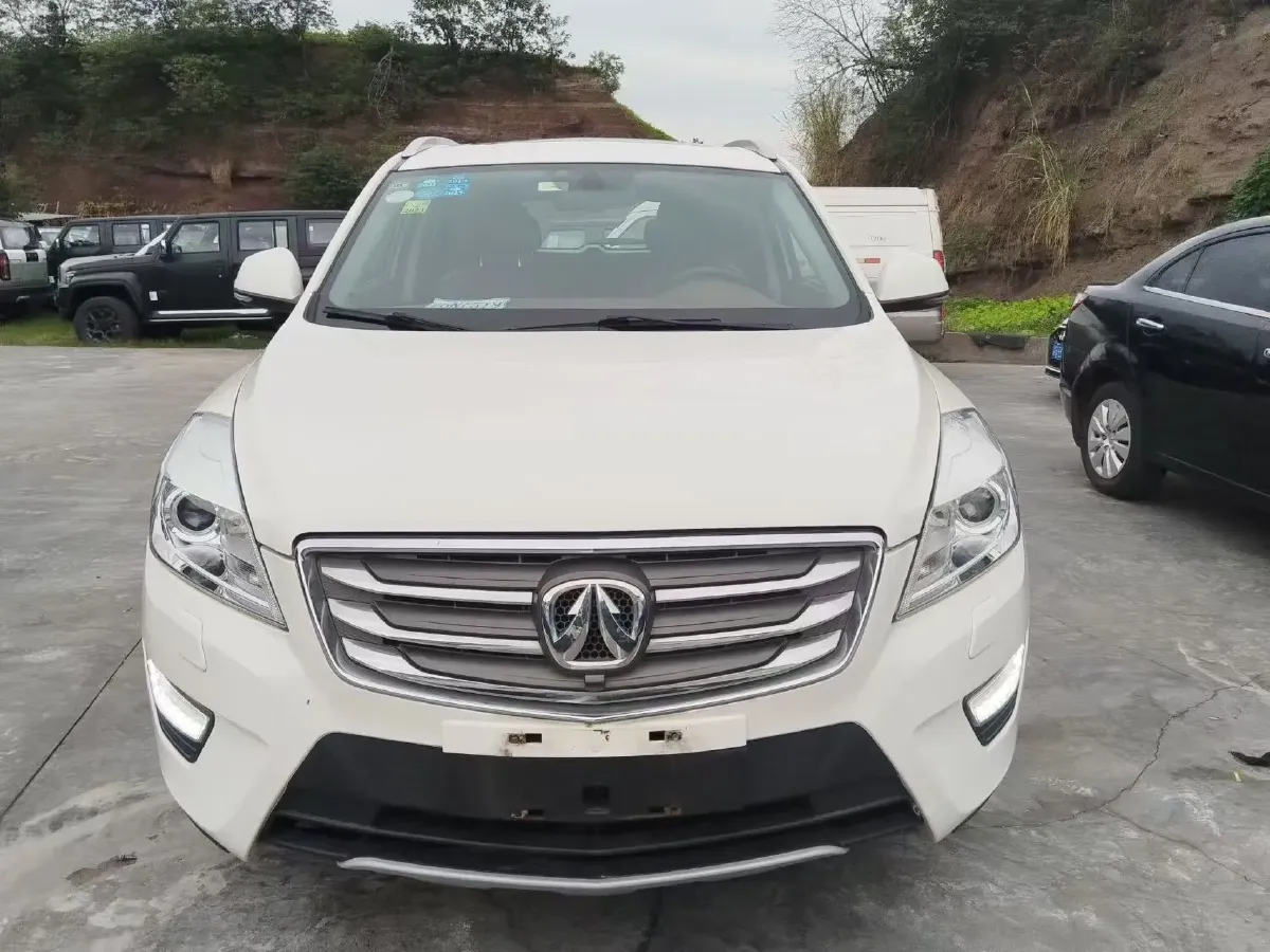 2016 BAIC WeiWang S50 1.5T 150HP L4 6MT,autocango,china used car exporter,china ev exporter,chinese used car exporter,chinese used ev exporter