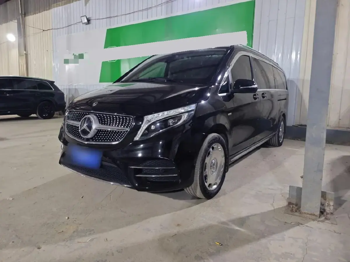 2020 Mercedes-Benz V Class 2.0T 211HP L4 9AT 2020 Mercedes-Benz V Class 2.0T 211HP L4 9AT