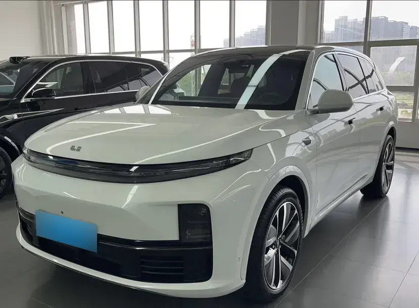 2023 Li L7 Range Extended 154HP REEV 40.9KWH