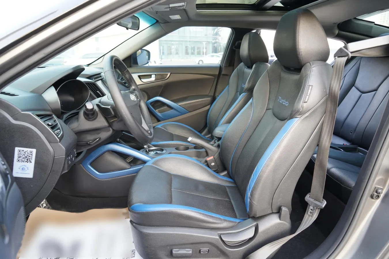 2012 Hyundai Veloster 1.6T 204HP L4 6AT,autocango,china used car exporter,china ev exporter,chinese used car exporter,chinese used ev exporter