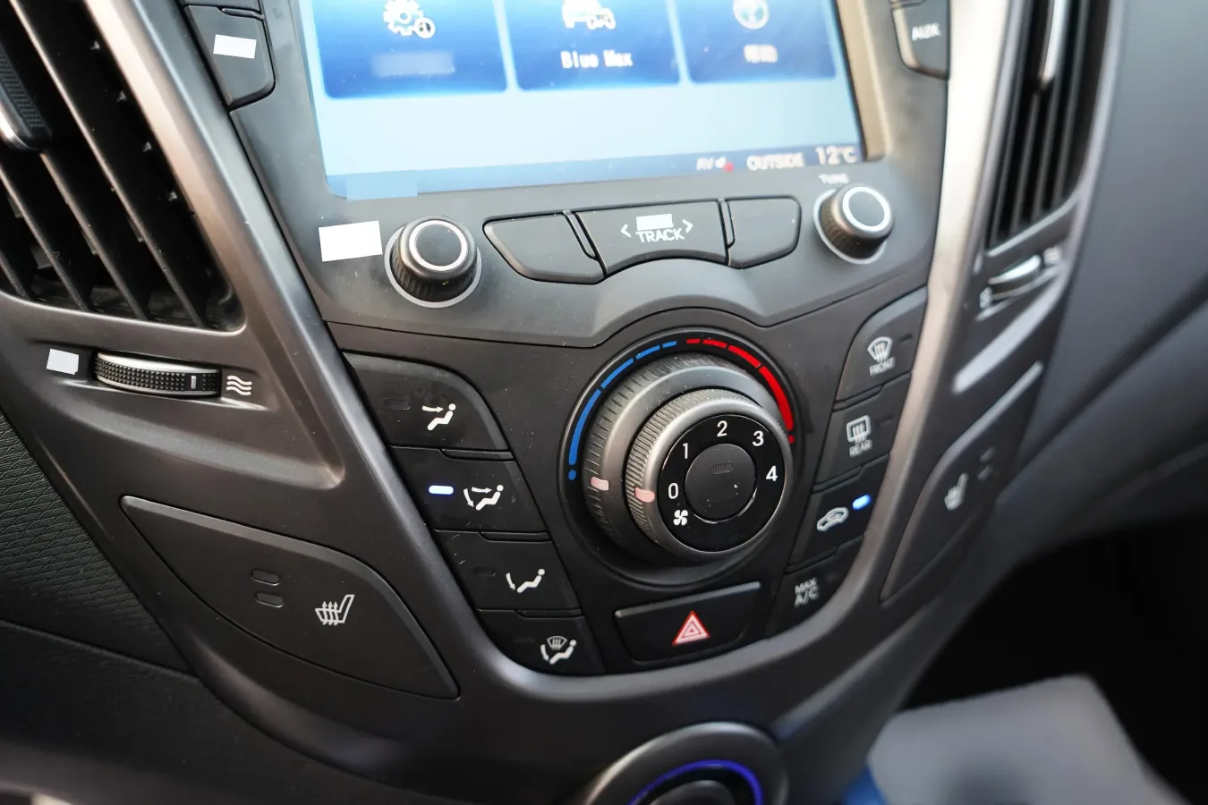 2012 Hyundai Veloster 1.6T 204HP L4 6AT,autocango,china used car exporter,china ev exporter,chinese used car exporter,chinese used ev exporter