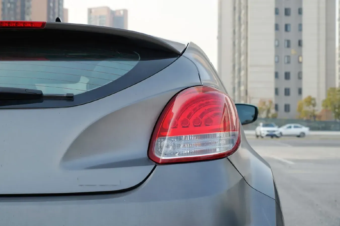 2012 Hyundai Veloster 1.6T 204HP L4 6AT,autocango,china used car exporter,china ev exporter,chinese used car exporter,chinese used ev exporter