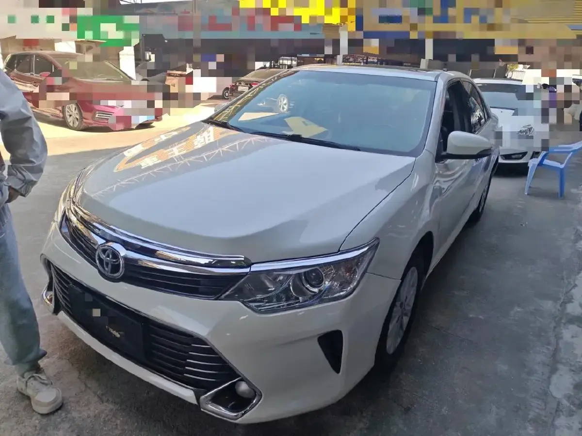 2016 Toyota Camry 2.0L 167HP L4 6AT