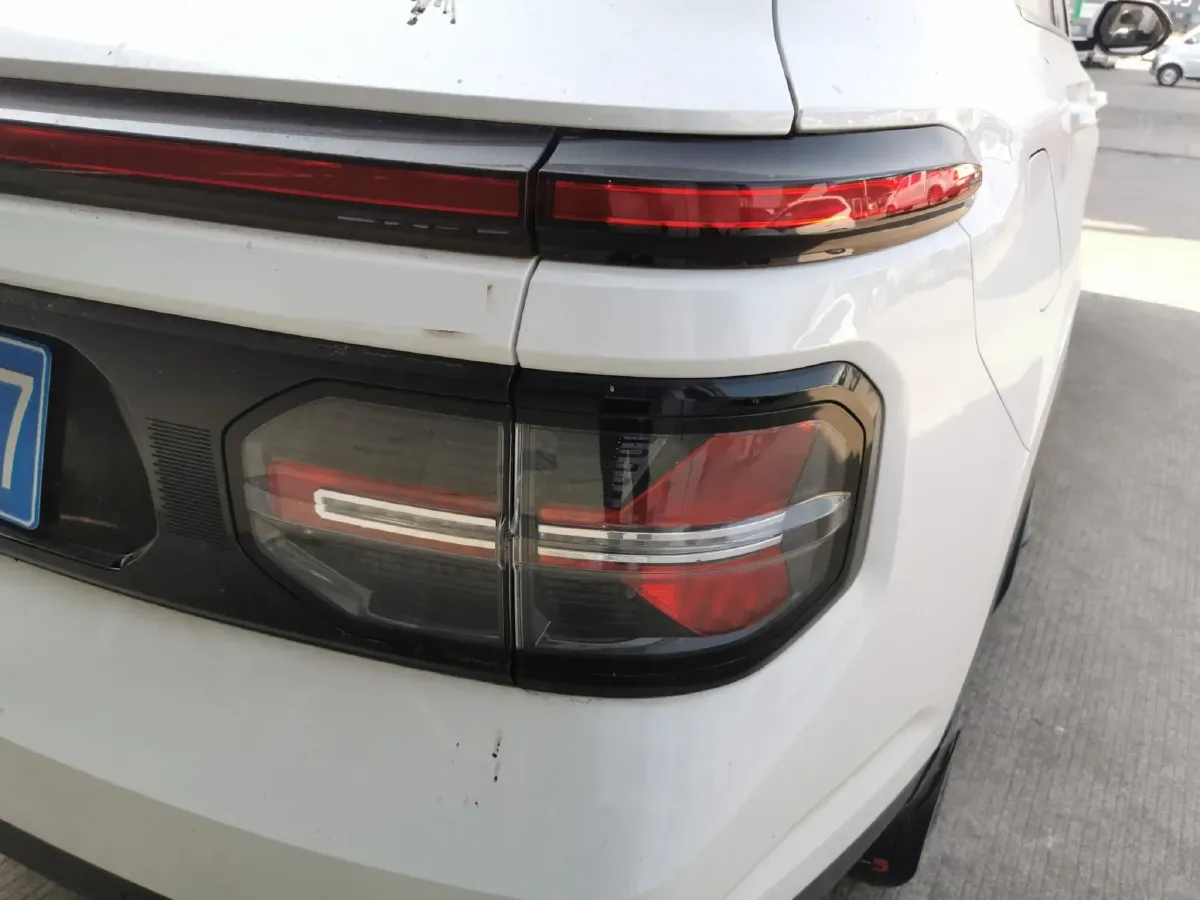 2019 BaoJun RM-5 1.5T 147HP L4 CVT,autocango,china used car exporter,china ev exporter,chinese used car exporter,chinese used ev exporter