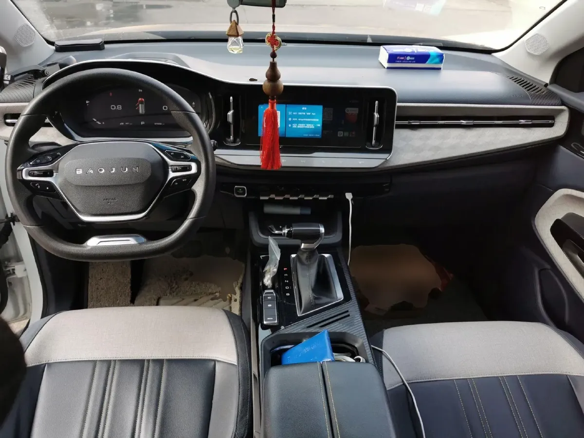 2019 BaoJun RM-5 1.5T 147HP L4 CVT,autocango,china used car exporter,china ev exporter,chinese used car exporter,chinese used ev exporter