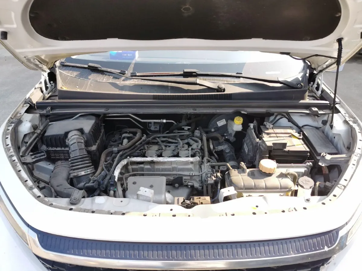 2019 BaoJun RM-5 1.5T 147HP L4 CVT,autocango,china used car exporter,china ev exporter,chinese used car exporter,chinese used ev exporter