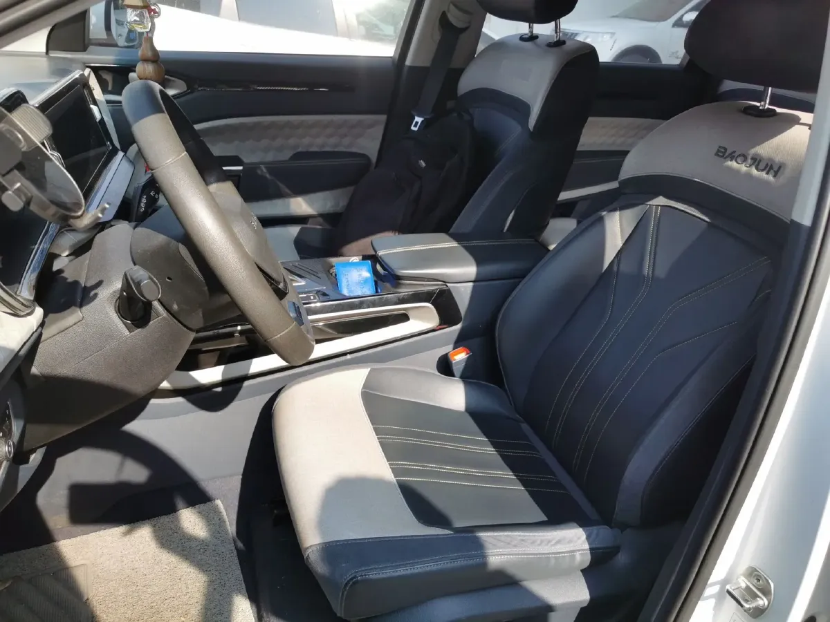 2019 BaoJun RM-5 1.5T 147HP L4 CVT,autocango,china used car exporter,china ev exporter,chinese used car exporter,chinese used ev exporter