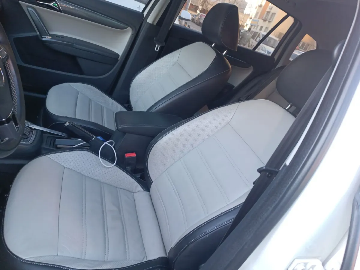 2014 Volkswagen Cross Lavida 1.6L 110HP L4 6AT,autocango,china used car exporter,china ev exporter,chinese used car exporter,chinese used ev exporter