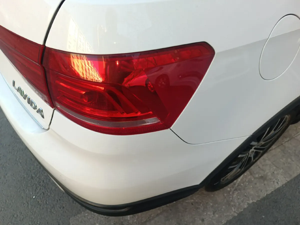 2014 Volkswagen Cross Lavida 1.6L 110HP L4 6AT,autocango,china used car exporter,china ev exporter,chinese used car exporter,chinese used ev exporter