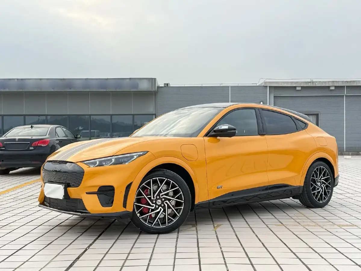 2024 Ford Mustang Mach-E BEV 80.3KWH