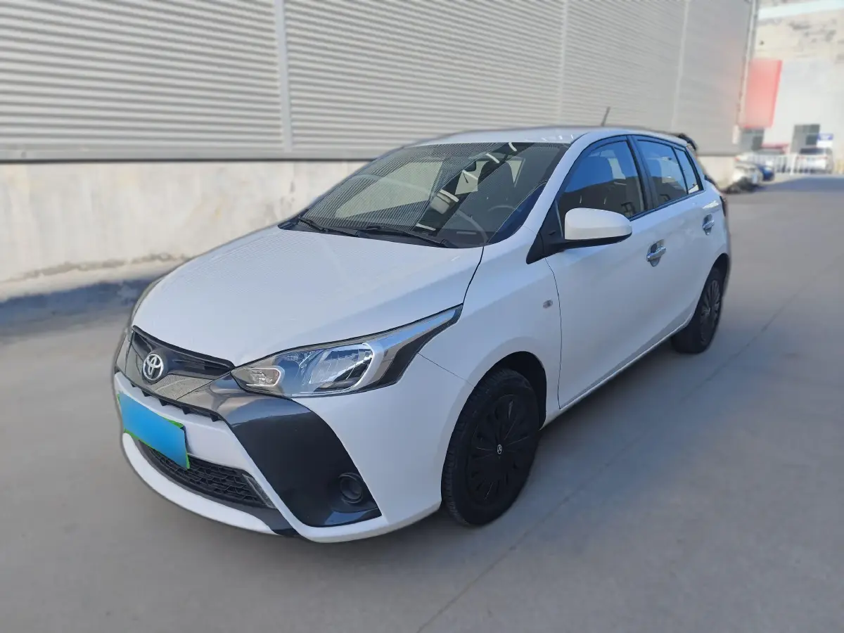 2016 Toyota Yaris L 1.5L 107HP L4 CVT