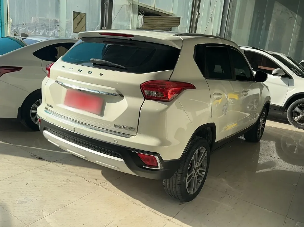 2016 BeiJing Auto Senova X35 1.5L 116HP L4 4AT,autocango,china used car exporter,china ev exporter,chinese used car exporter,chinese used ev exporter