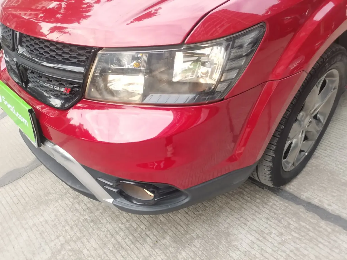 2016 Dodge JCUV 2.4L 170HP L4 6AT,autocango,china used car exporter,china ev exporter,chinese used car exporter,chinese used ev exporter