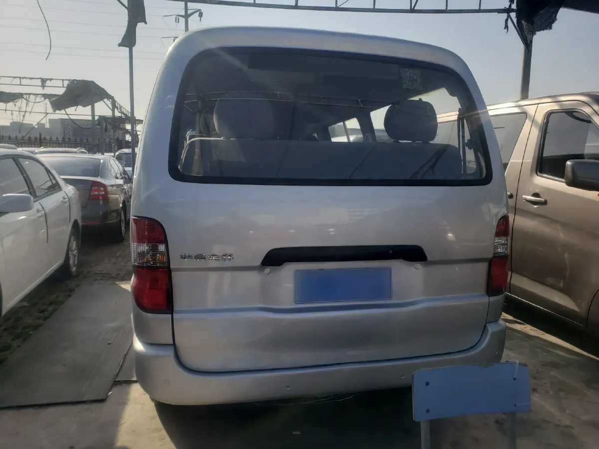 2016 JinBei Grace 2.0L 106HP L4 5MT,autocango,china used car exporter,china ev exporter,chinese used car exporter,chinese used ev exporter