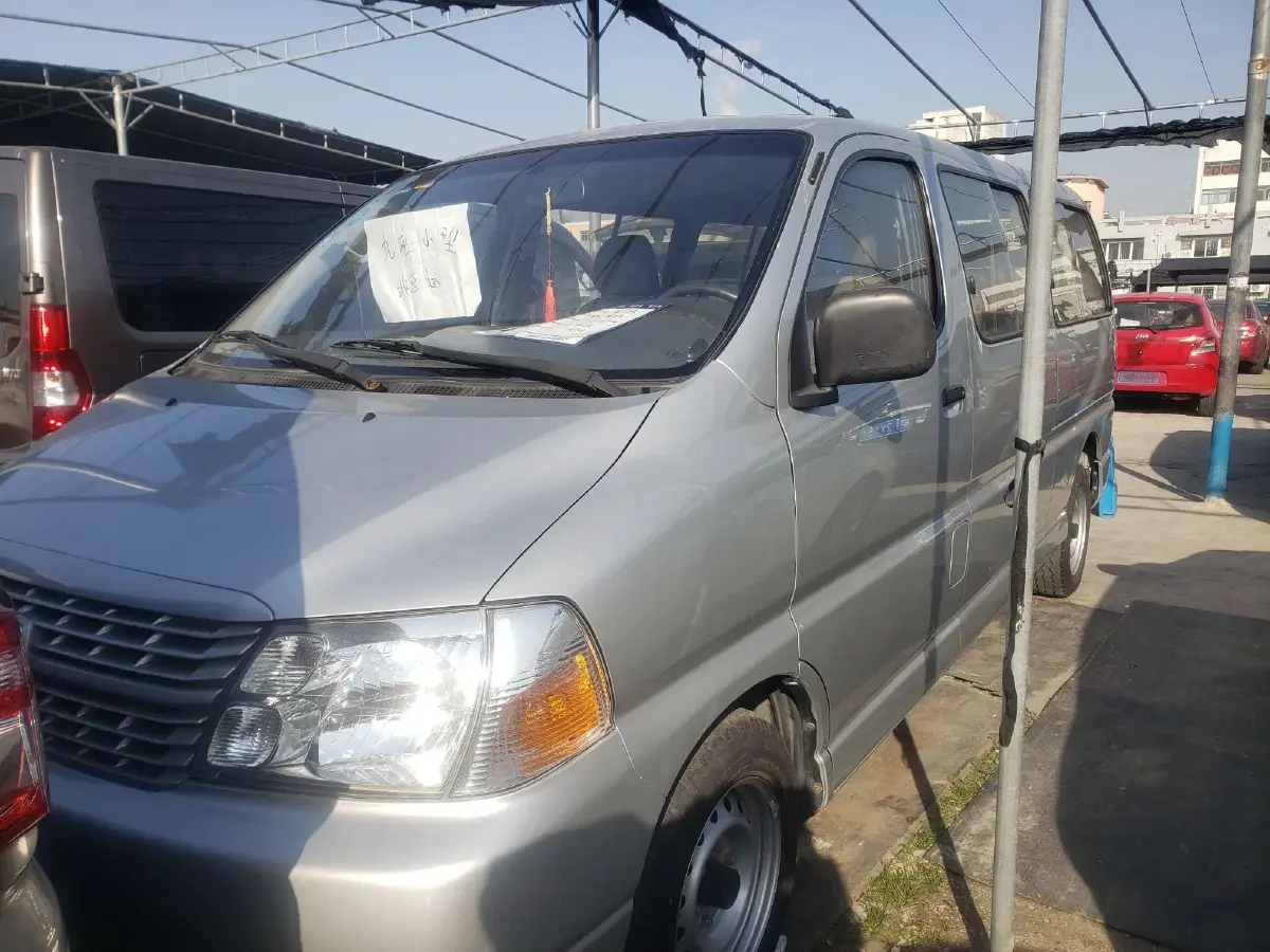 2016 JinBei Grace 2.0L 106HP L4 5MT