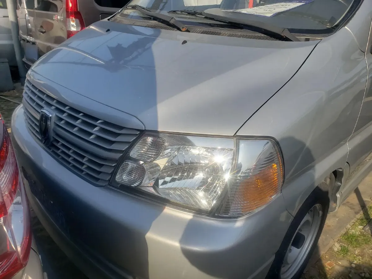 2016 JinBei Grace 2.0L 106HP L4 5MT,autocango,china used car exporter,china ev exporter,chinese used car exporter,chinese used ev exporter