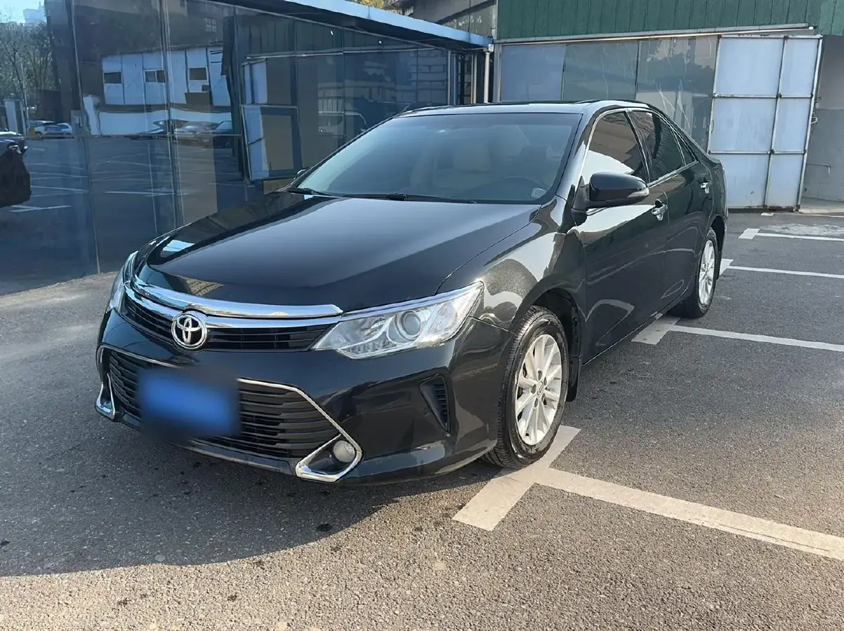 2016 Toyota Camry 2.0L 167HP L4 6AT