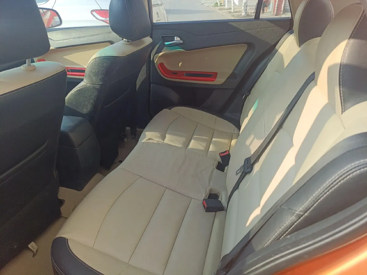 2015 HaiMa Family 1.6L 125HP L4 6MT,autocango,china used car exporter,china ev exporter,chinese used car exporter,chinese used ev exporter