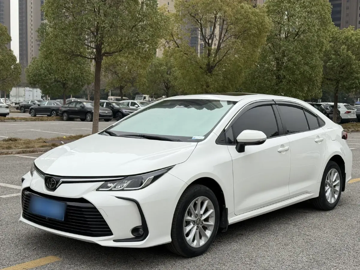 2021 Toyota Corolla 1.2T 116HP L4 CVT