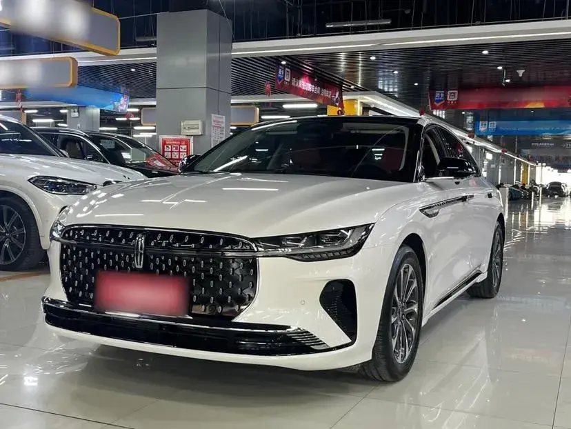 2024 Lincoln Z 2.0T 261HP L4 8AT