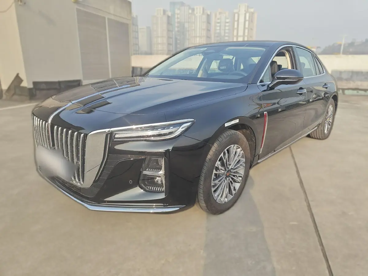 2023 HongQi H5 2.0T 224HP L4 8AT