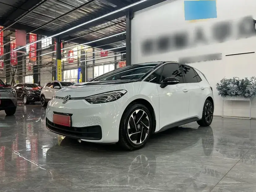 2023 Volkswagen ID.3 BEV 52.8KWH