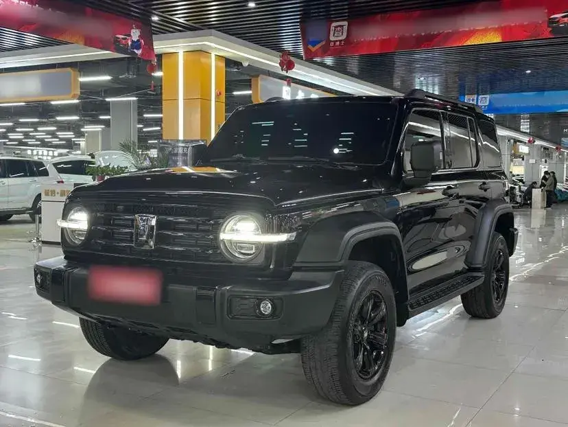 2021 Tank 300 2.0T 227HP L4 8AT