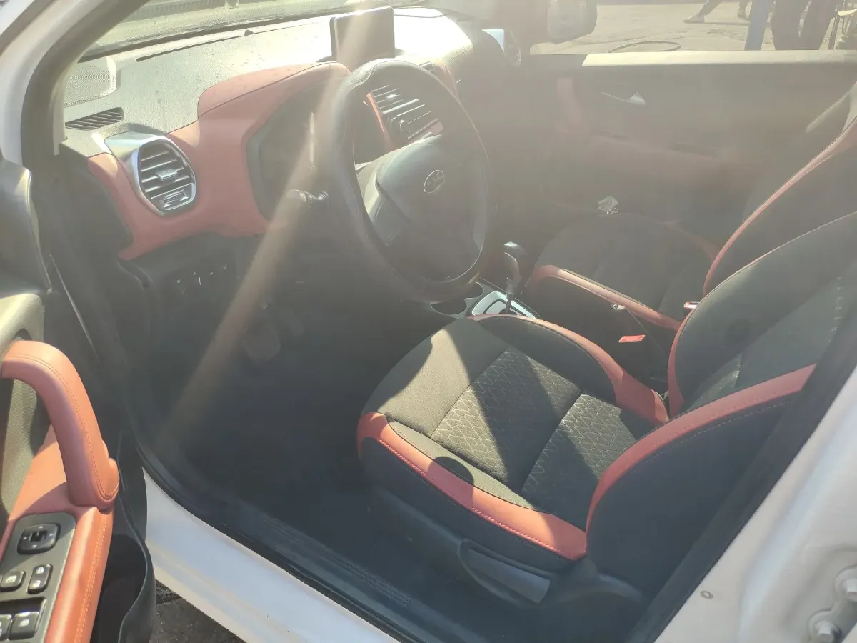 2017 JAC iEV6E BEV 19.66KWH,autocango,china used car exporter,china ev exporter,chinese used car exporter,chinese used ev exporter