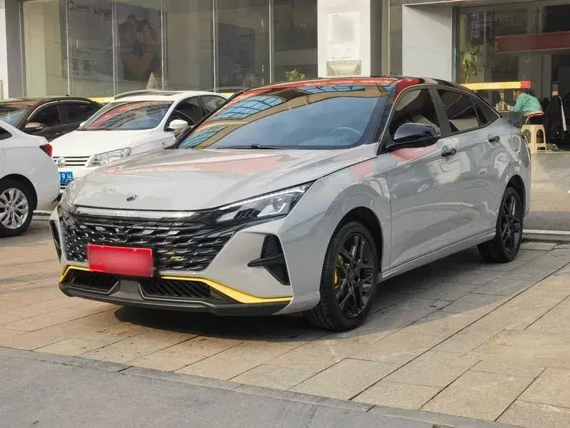 2023 DongFeng Aeolus YiXuan 1.5T 197HP L4 6DCT