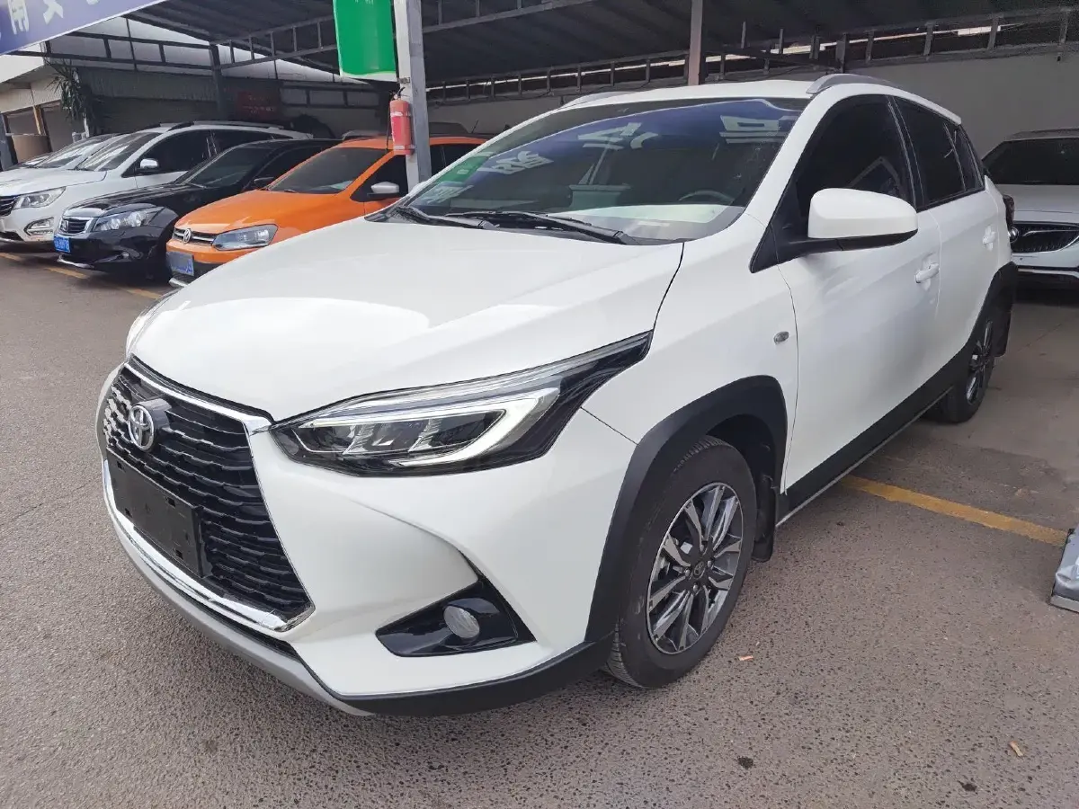 2021 Toyota Yaris L 1.5L 112HP L4 CVT