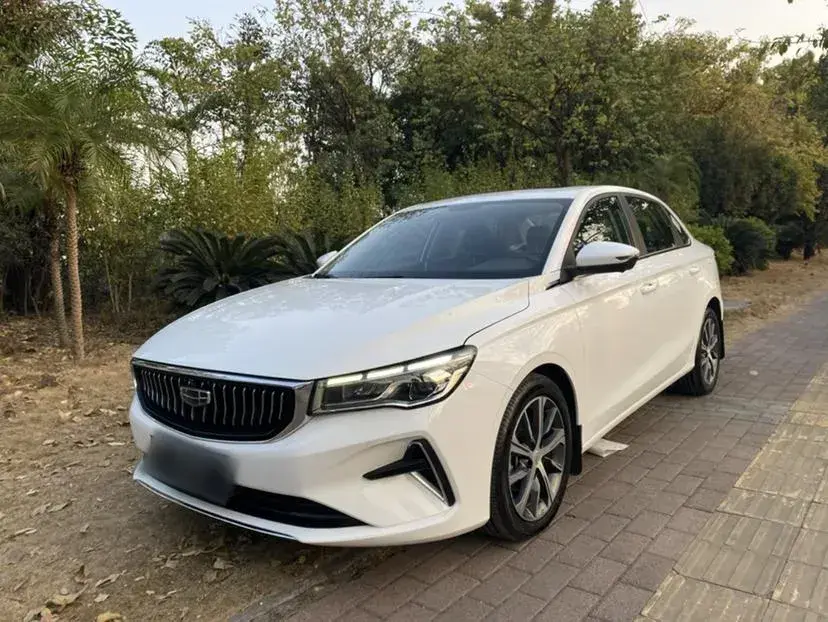 2023 Geely Emgrand 1.5L 127HP L4 CVT