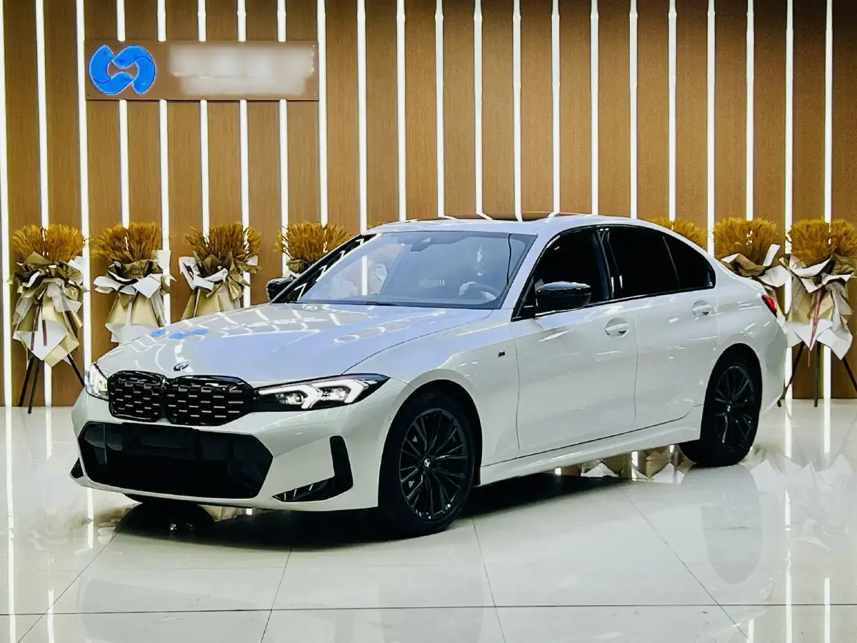 2023 BMW 3 Series 2.0T 184HP L4 8AT