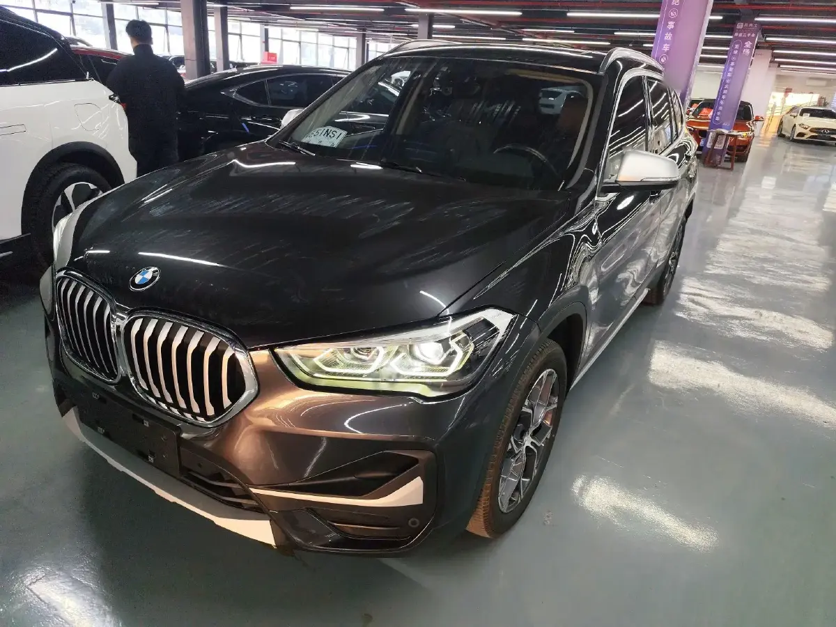 2021 BMW X1 2.0T 192HP L4 8AT