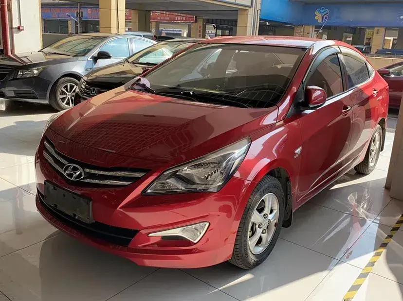 2014 Hyundai Reina 1.4L 107HP L4 5MT
