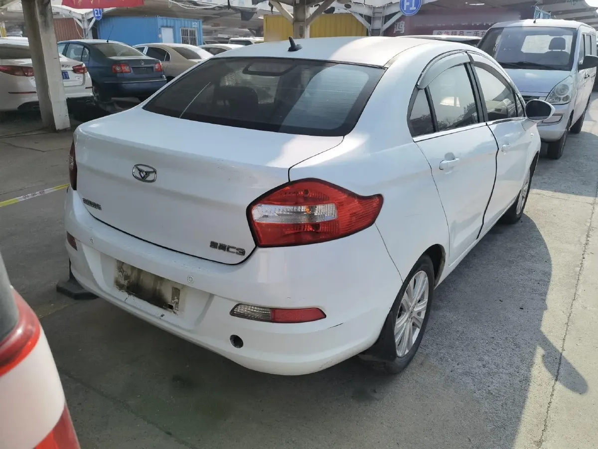 2015 KaiYi C3 1.5L 109HP L4 5AMT,autocango,china used car exporter,china ev exporter,chinese used car exporter,chinese used ev exporter