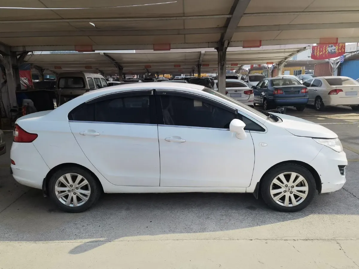 2015 KaiYi C3 1.5L 109HP L4 5AMT,autocango,china used car exporter,china ev exporter,chinese used car exporter,chinese used ev exporter