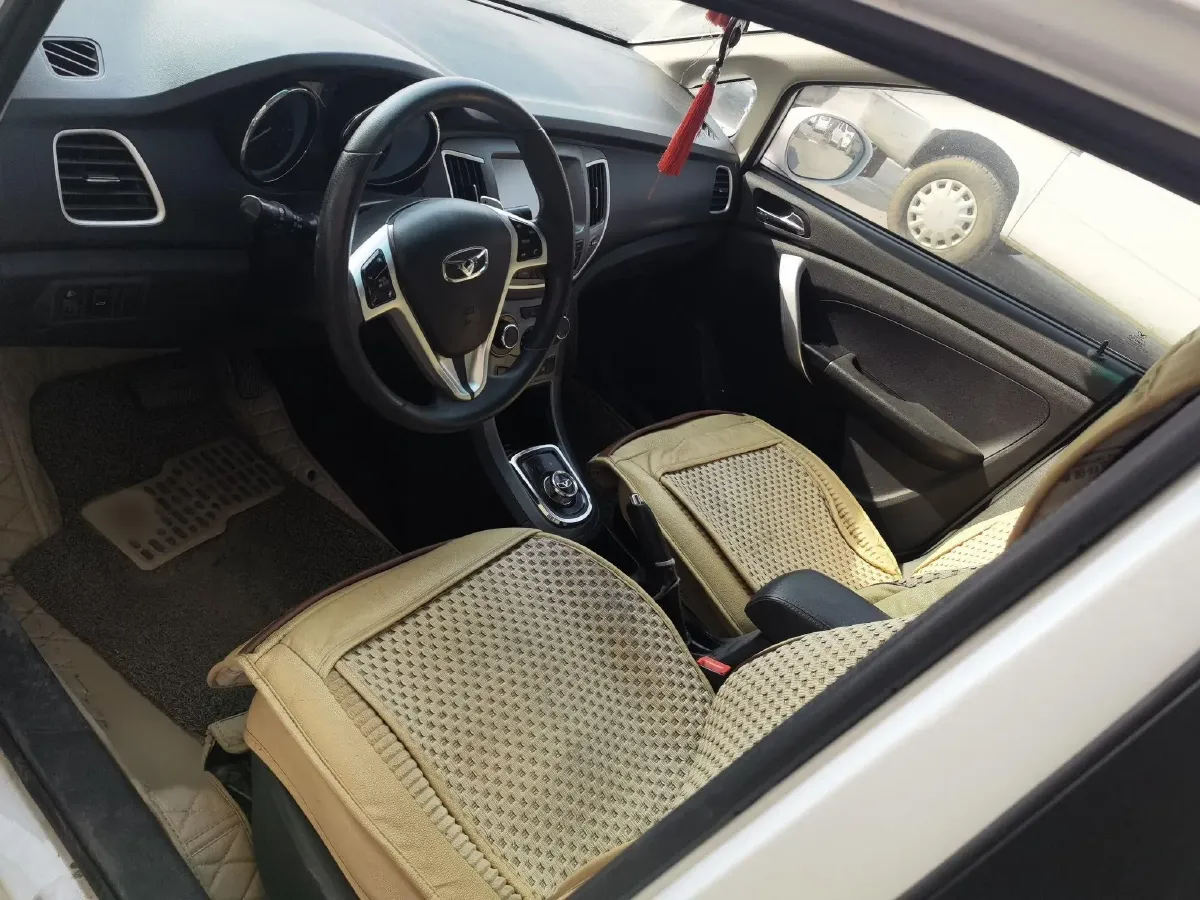 2015 KaiYi C3 1.5L 109HP L4 5AMT,autocango,china used car exporter,china ev exporter,chinese used car exporter,chinese used ev exporter