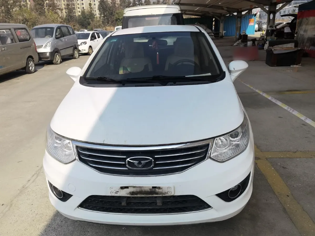 2015 KaiYi C3 1.5L 109HP L4 5AMT,autocango,china used car exporter,china ev exporter,chinese used car exporter,chinese used ev exporter