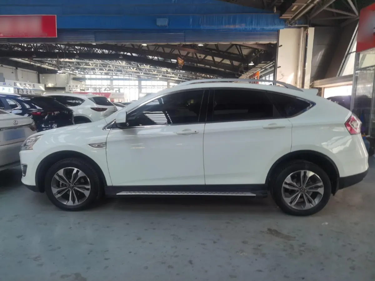 2015 Luxgen 6 SUV 1.8T 180HP L4 6AT,autocango,china used car exporter,china ev exporter,chinese used car exporter,chinese used ev exporter
