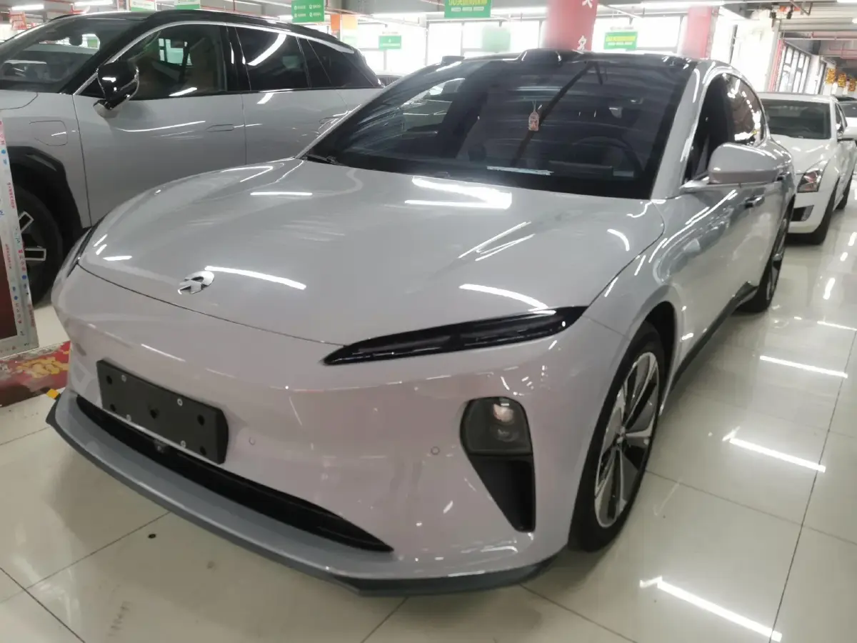 2024 NIO ET5T BEV 75KWH