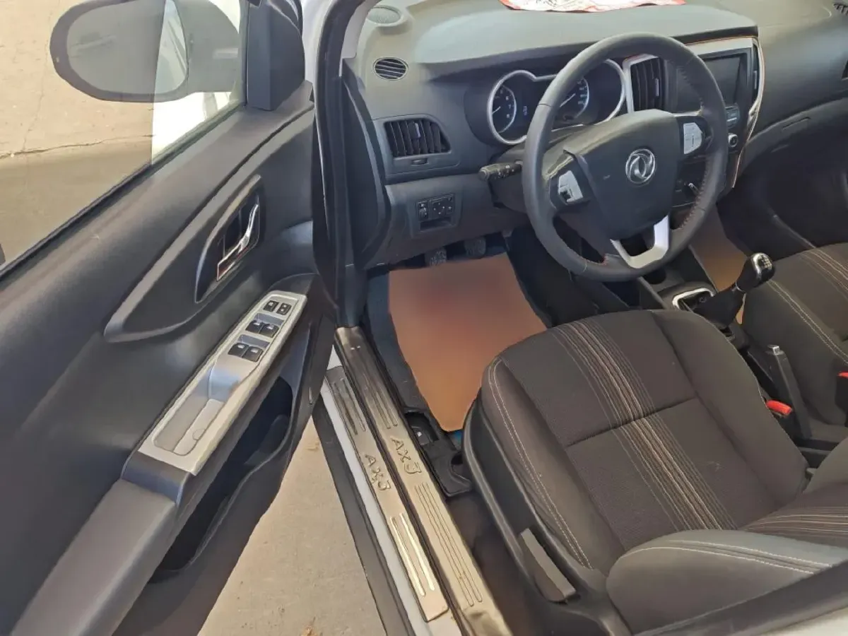 2016 DongFeng Aeolus AX3 1.5L 116HP L4 5MT,autocango,china used car exporter,china ev exporter,chinese used car exporter,chinese used ev exporter