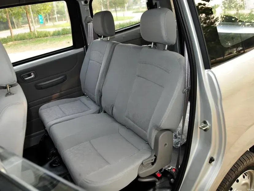 2014 BAIC WeiWang M20 1.5L 106HP L4 5MT,autocango,china used car exporter,china ev exporter,chinese used car exporter,chinese used ev exporter