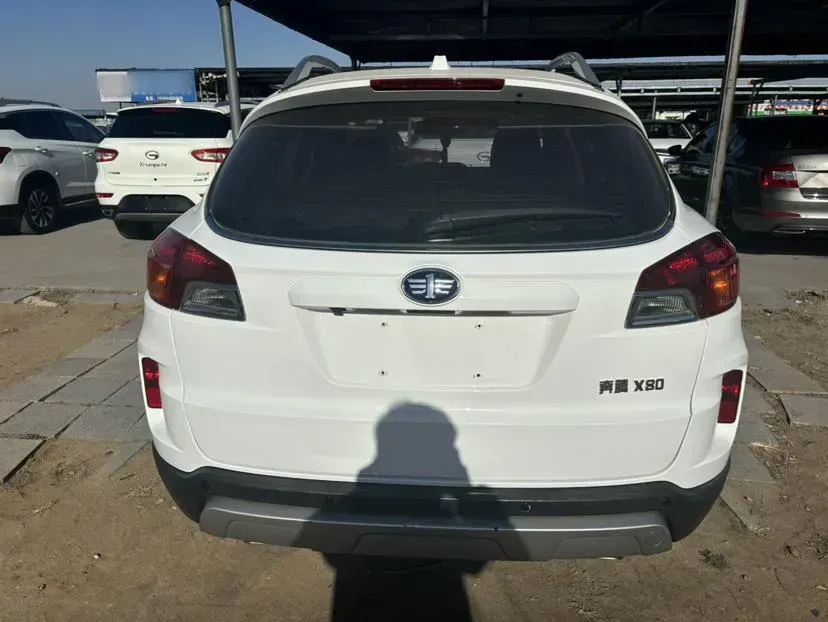 2016 Bestune X80 2.0L 147HP L4 6AT,autocango,china used car exporter,china ev exporter,chinese used car exporter,chinese used ev exporter