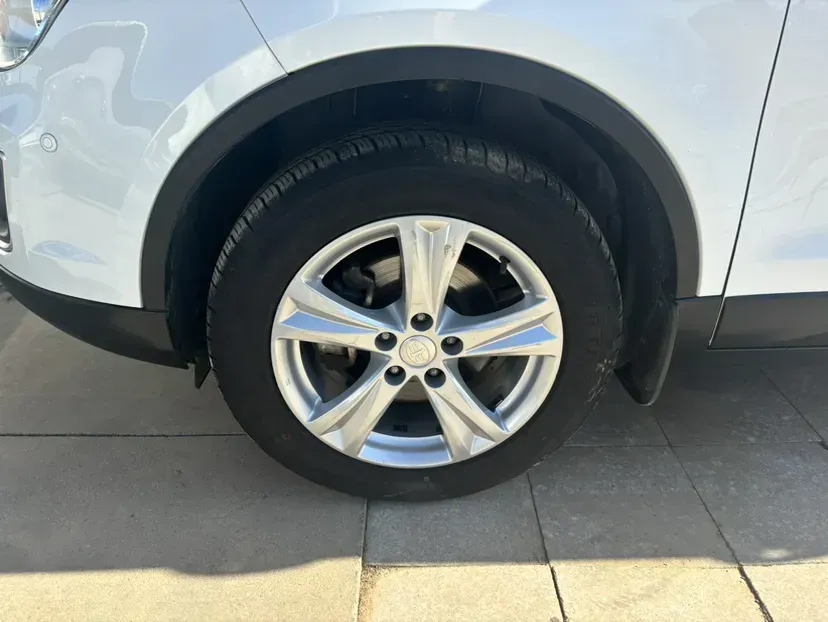 2016 Bestune X80 2.0L 147HP L4 6AT,autocango,china used car exporter,china ev exporter,chinese used car exporter,chinese used ev exporter