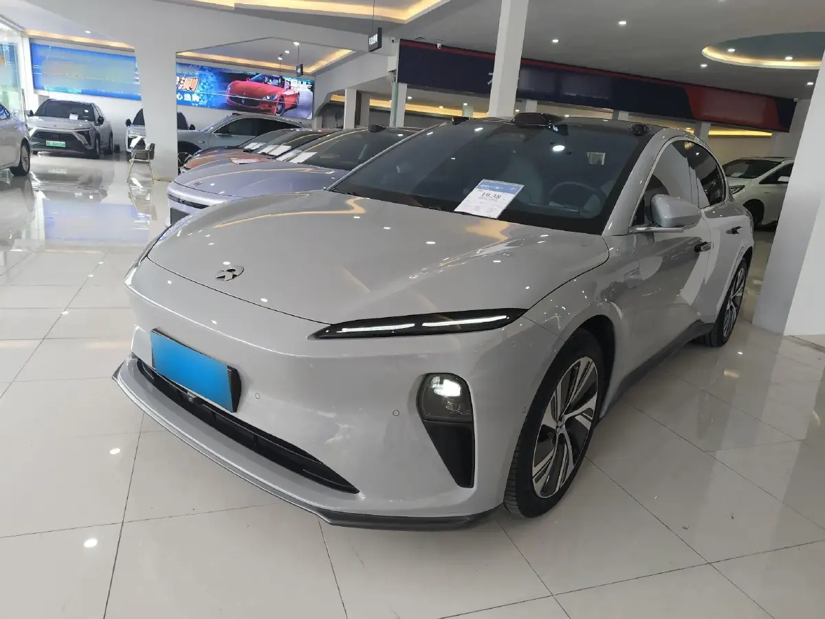 2022 NIO ET5 BEV 75KWH