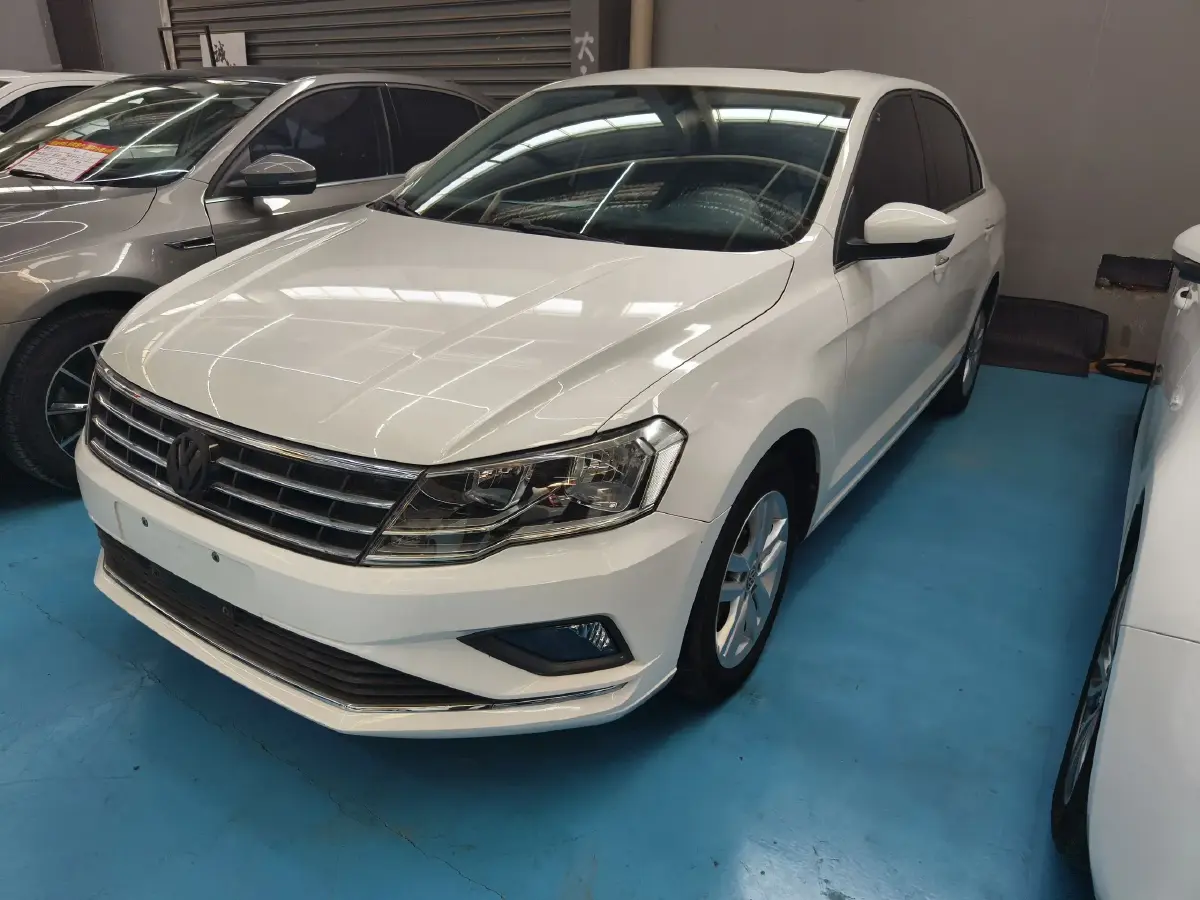 2017 Volkswagen Jetta 1.5L 110HP L4 6AT