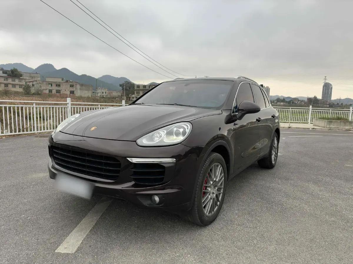 2016 Porsche Cayenne 3.0T 333HP V6 8AT