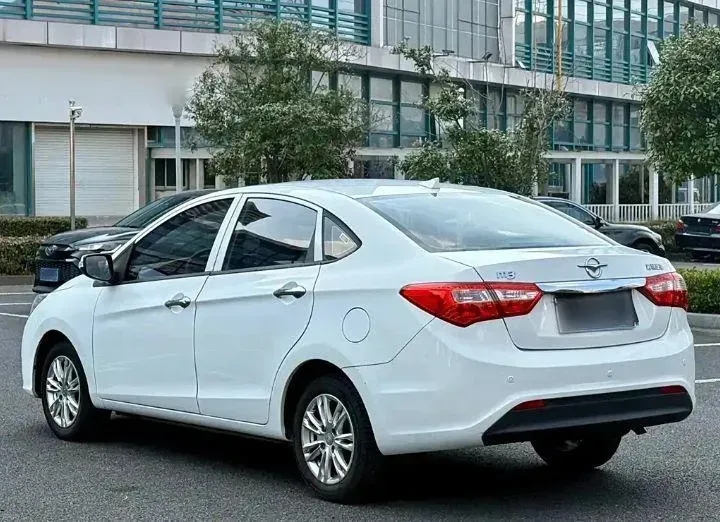 2017 HaiMa M3 1.5L 112HP L4 CVT,autocango,china used car exporter,china ev exporter,chinese used car exporter,chinese used ev exporter