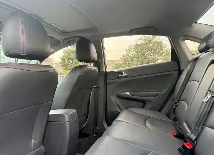 2017 HaiMa M3 1.5L 112HP L4 CVT,autocango,china used car exporter,china ev exporter,chinese used car exporter,chinese used ev exporter