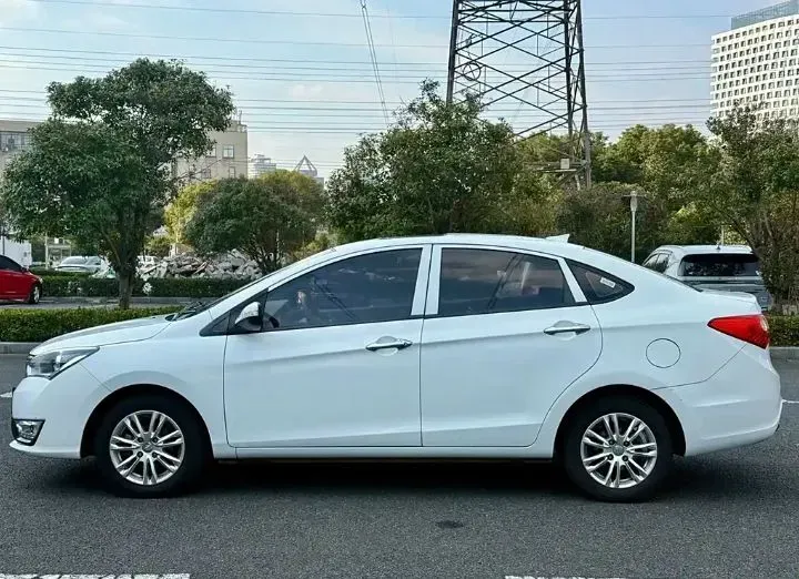 2017 HaiMa M3 1.5L 112HP L4 CVT,autocango,china used car exporter,china ev exporter,chinese used car exporter,chinese used ev exporter